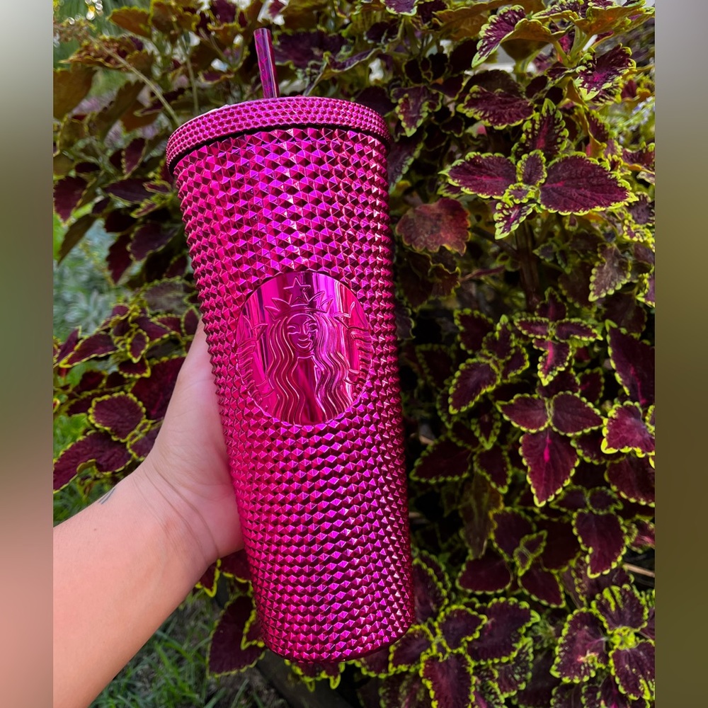 Starbucks sangria Bling' Magenta Pink Metallic
Chrome Studded Tumble D
